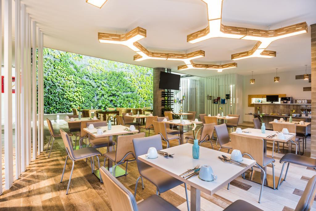 Terra Biohotel Medellin Exterior photo